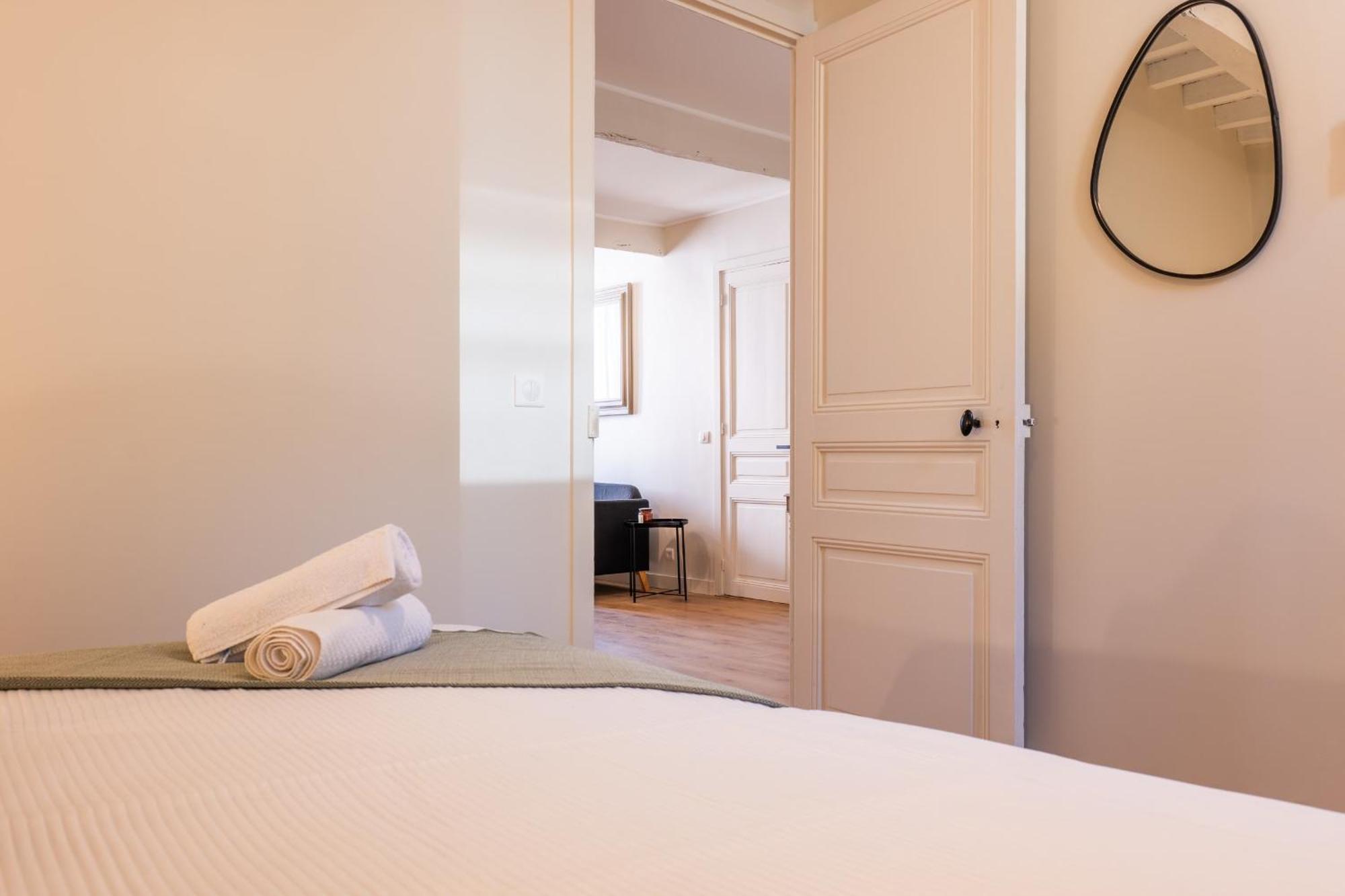 Rare ! Stylish Duplex In The Heart Of Appartement