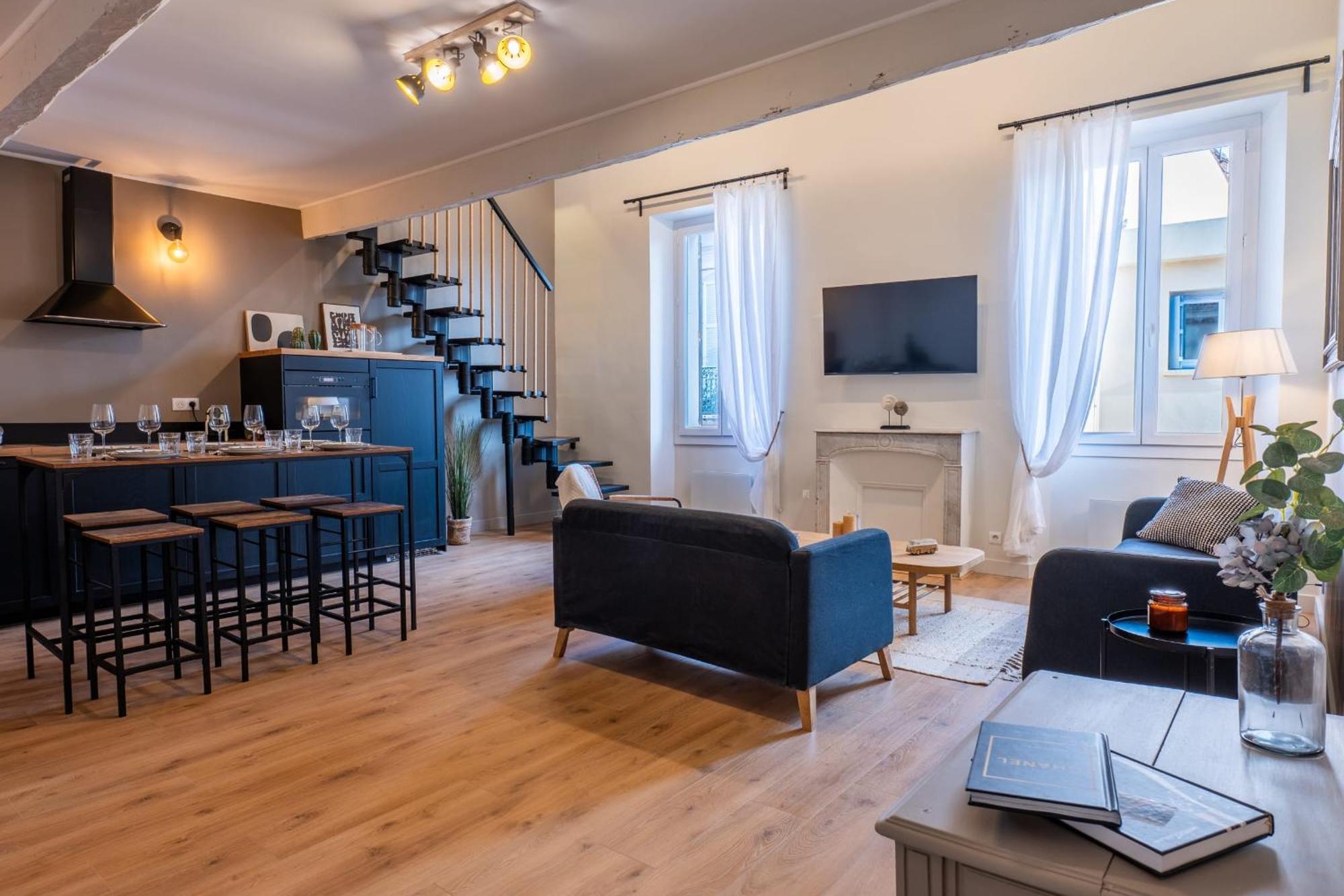 Appartement Rare ! Stylish Duplex In The Heart Of